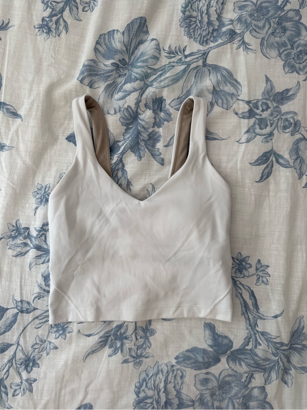 Lululemon Scoop Neck Crop Sports Bra/Tank Top - White exterior/Taupe interior